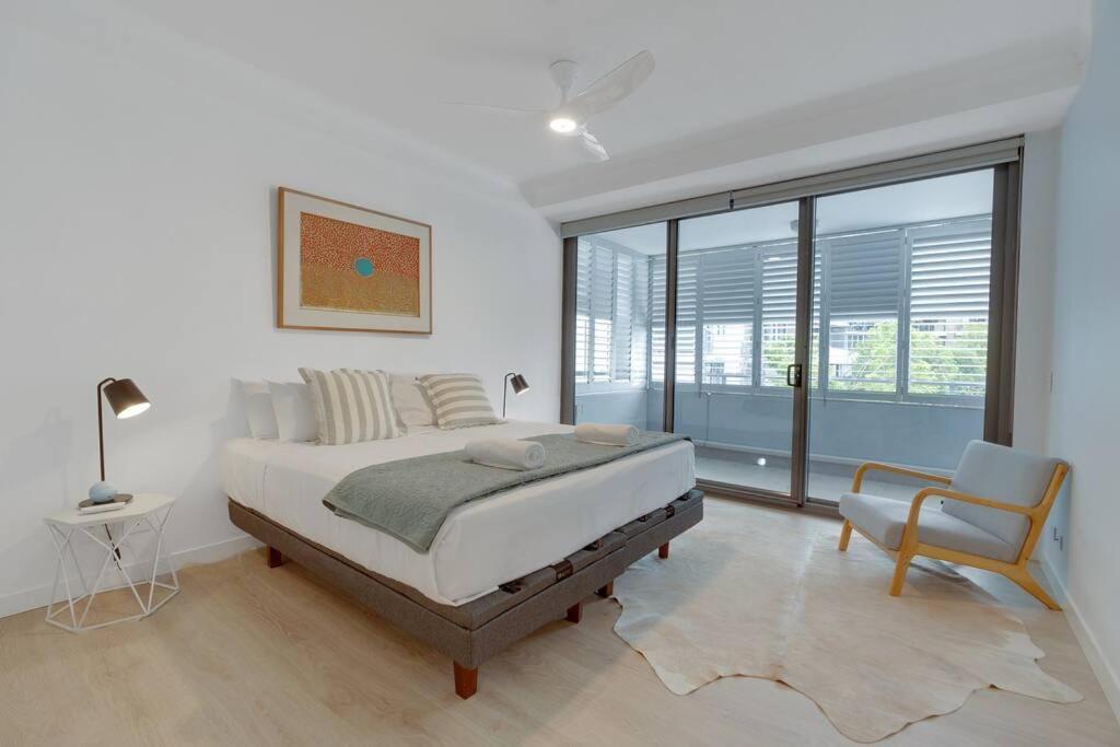 Apartment Private Rooftop Beachside 3-bed With Pool Gold Coast